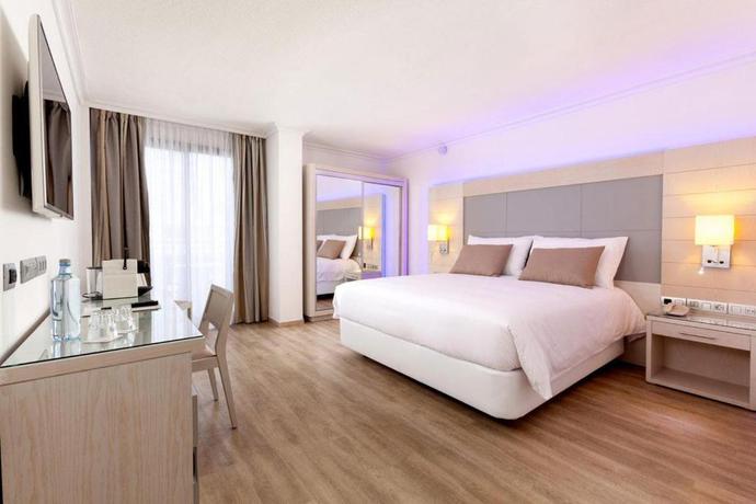 Imagen de la habitación del Hotel Tigotan Lovers and Friends. Foto 19