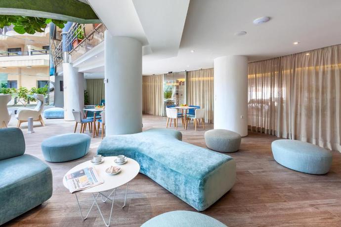 Imagen de los interiores del Hotel Tigotan Lovers and Friends. Foto 27
