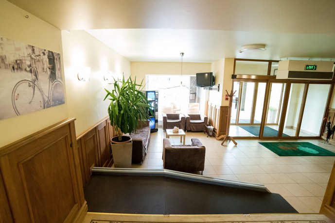 Imagen de los interiores del Hotel Tigra. Foto 19