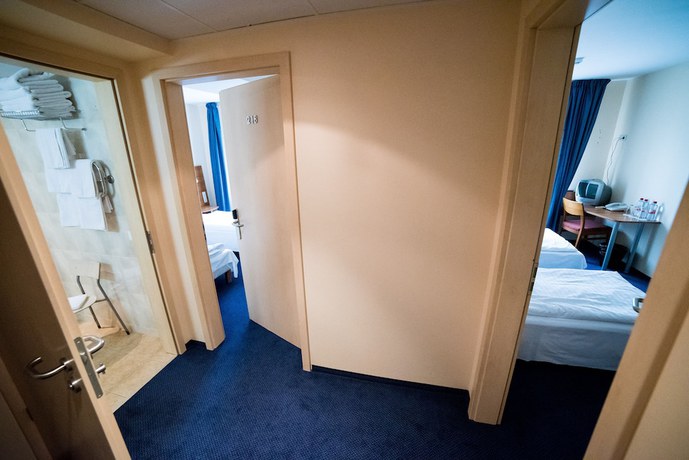 Imagen de la habitación del Hotel Tigra. Foto 12