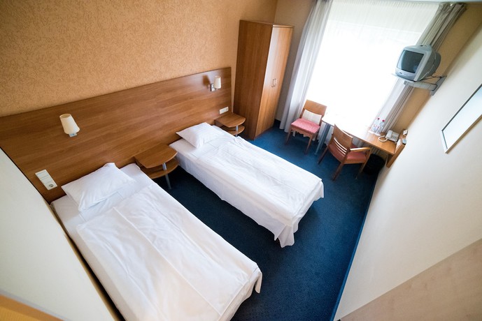 Imagen de la habitación del Hotel Tigra. Foto 17