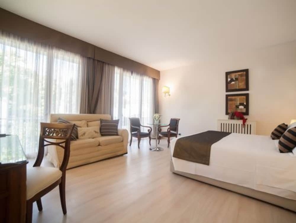 Imagen de la habitación del Hotel Tigullio Et De Milan. Foto 14