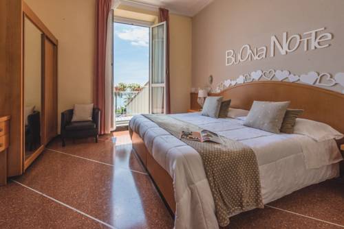 Imagen de la habitación del Hotel Tigullio. Foto 4