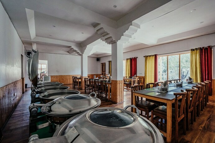 Imagen del bar/restaurante del Hotel Tih Ladakh Summer Camp-nubra. Foto 5