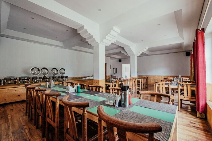 Imagen del bar/restaurante del Hotel Tih Ladakh Summer Camp-nubra. Foto 7