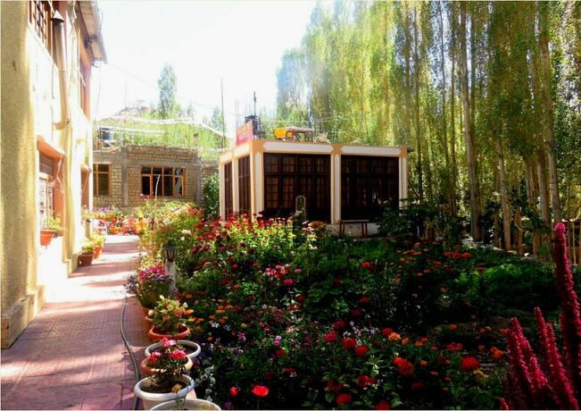 Imagen general del Hotel Tih Maryul. Foto 5