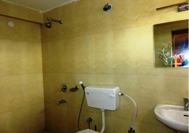 Imagen general del Hotel Tih Nezer Holiday Inn. Foto 7