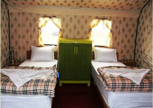 Imagen de la habitación del Hotel Tih Royal Desert Camp. Foto 23