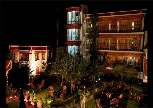 Imagen general del Hotel Tih Royal Palace. Foto 16