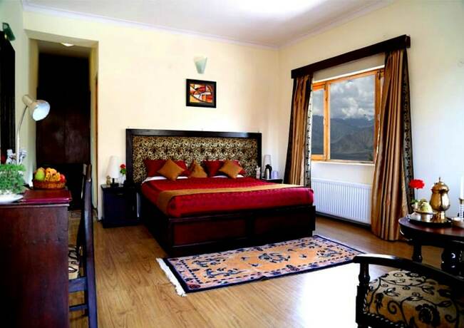 Imagen de la habitación del Hotel Tih Royal Palace. Foto 21