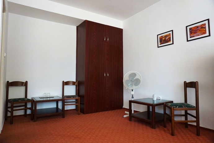 Imagen de la habitación del Hotel Tihany Yacht Club. Foto 8