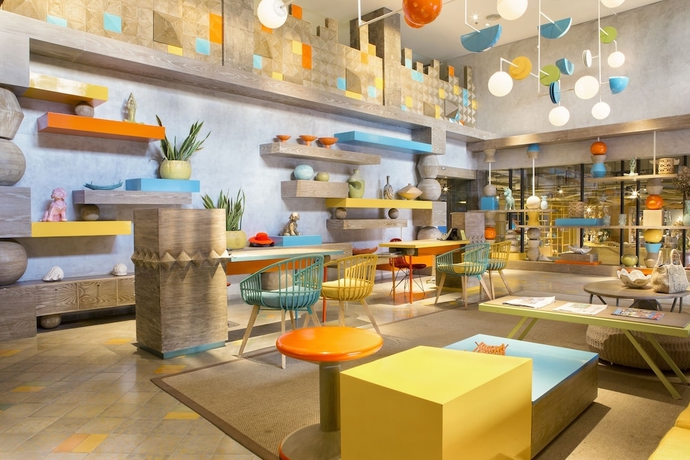 Imagen de los interiores del Hotel Tijili Seminyak. Foto 14