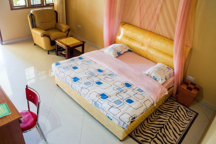 Imagen de la habitación del Hotel Tik. Foto 17