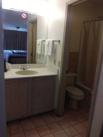 Imagen de la habitación del Hotel Tiki Lodge. Foto 6