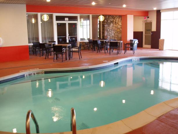 Imagen general del Hotel Tiki Resort - Lake George. Foto 13