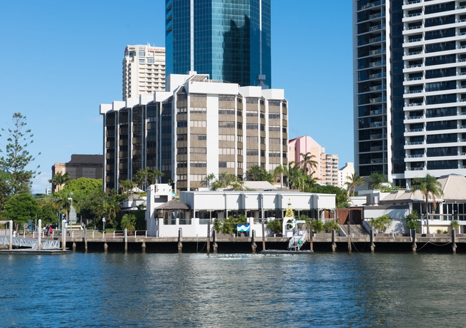 Imagen de los exteriores del Hotel Tiki Surfers Paradise. Foto 7