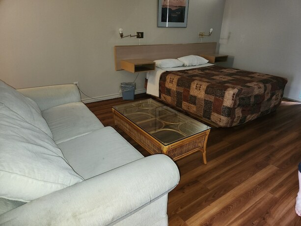 Imagen general del Hotel Tiki Village. Foto 5
