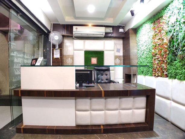 Imagen de los interiores del Hotel Tilak, Bhopal. Foto 20