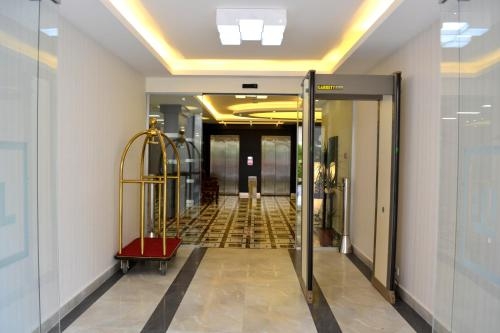 Imagen general del Hotel Tilal Almadina & Suites. Foto 1