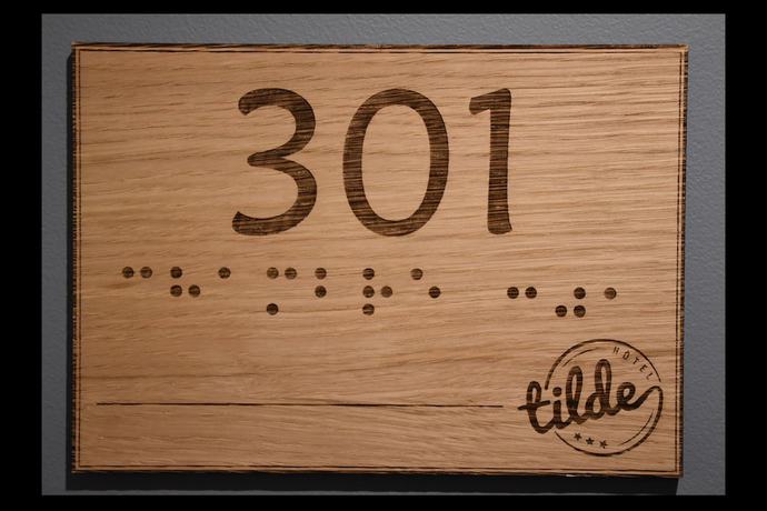 Imagen de la habitación del Hotel Tilde. Foto 7