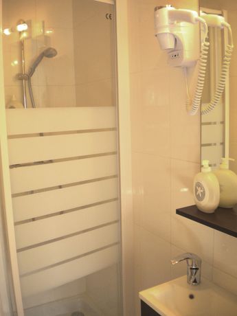 Imagen de la habitación del Hotel Tilde. Foto 18