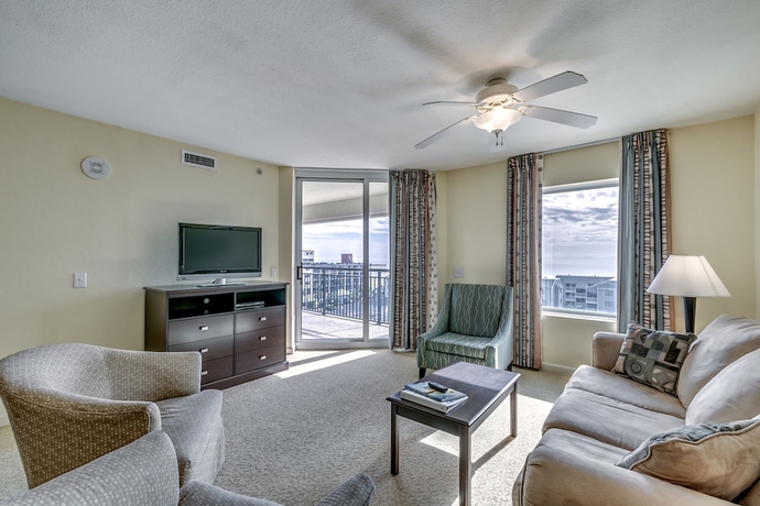 Imagen de la habitación del Hotel Tilghman Beach and Golf Resort by Condo-World. Foto 17