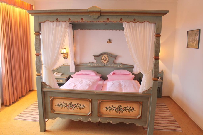 Imagen general del Hotel Tilman Riemenschneider. Foto 3