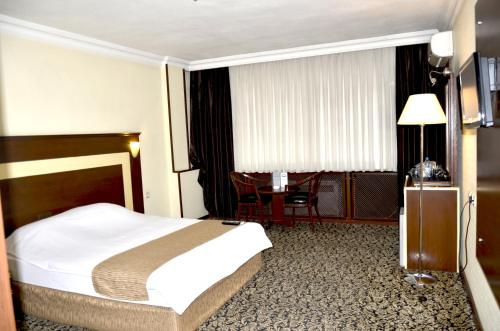 Imagen de la habitación del Hotel Tilmen, GAZIANTEP. Foto 7