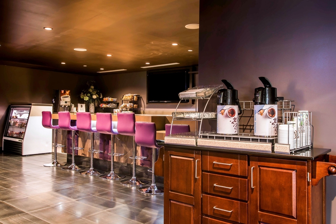 Imagen del bar/restaurante del Hotel Tilt Universal/hollywood, Ascend Collection. Foto 4