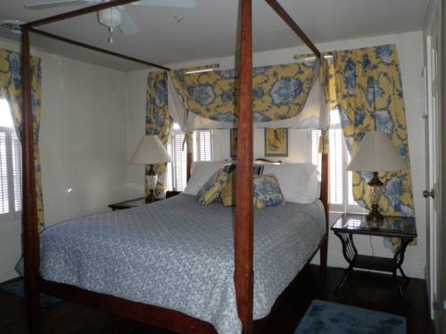 Imagen de la habitación del Hotel Tilton Inn. Foto 3