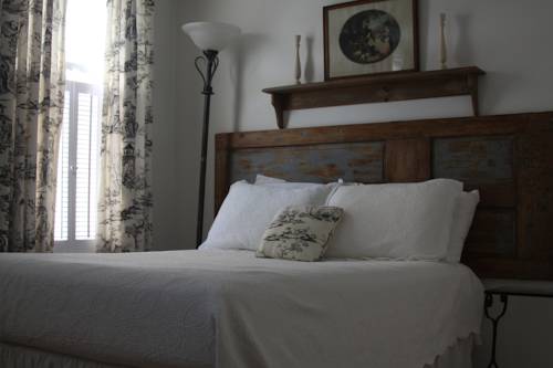 Imagen de la habitación del Hotel Tilton Inn. Foto 6