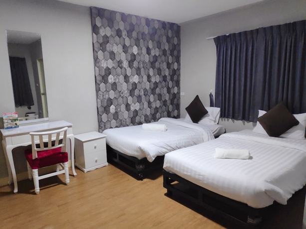 Imagen de la habitación del Hotel Tim Place - Bts Phra Khanong. Foto 2