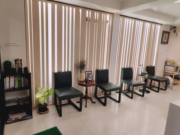 Imagen de los interiores del Hotel Tim Place - Bts Phra Khanong. Foto 19