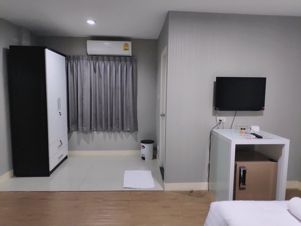 Imagen de la habitación del Hotel Tim Place - Bts Phra Khanong. Foto 10