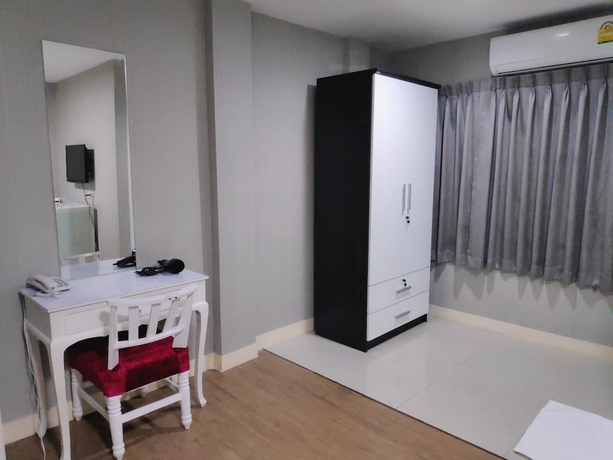 Imagen de la habitación del Hotel Tim Place - Bts Phra Khanong. Foto 13