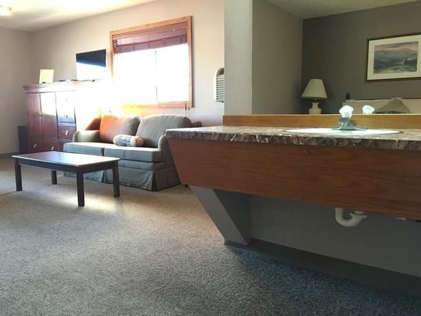 Imagen de la habitación del Hotel Timber Lodge Inn. Foto 5