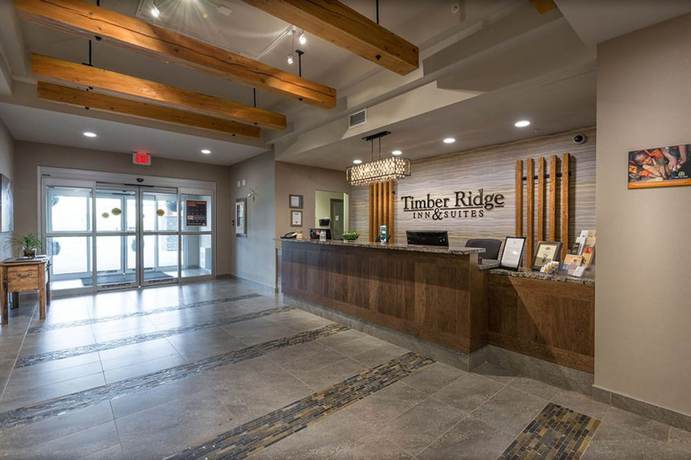 Imagen de los interiores del Hotel Timber Ridge Inn And Suites. Foto 15