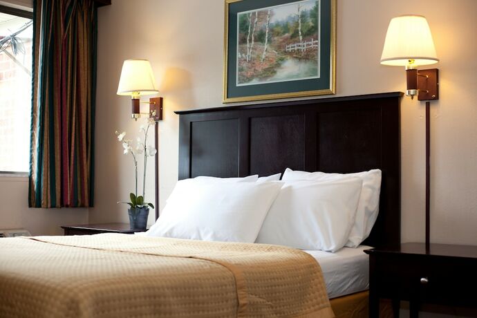 Imagen de la habitación del Hotel Timberlake Motel. Foto 15