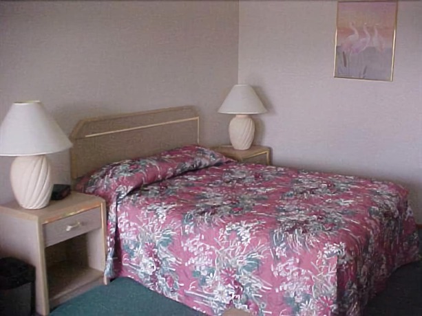 Imagen de la habitación del Hotel Timberland Inn and Suites. Foto 10