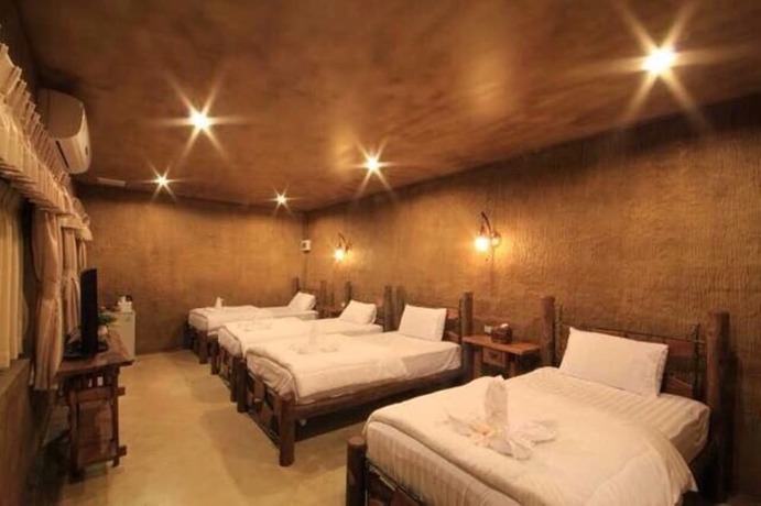 Imagen de la habitación del Hotel Timberland and Fruit Resort. Foto 24