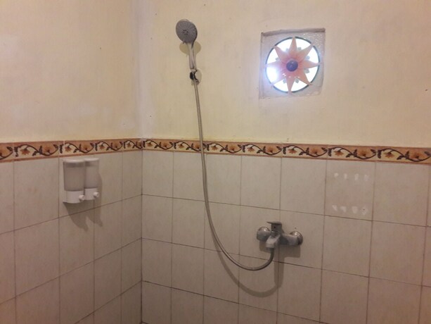 Imagen de la habitación del Hotel Timbool Bungalow. Foto 19
