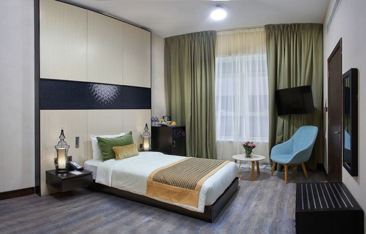 Imagen de la habitación del Hotel Time Express Al Khan. Foto 8