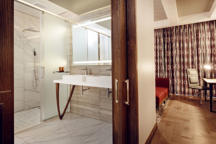 Imagen de la habitación del Hotel Time Square. Foto 10