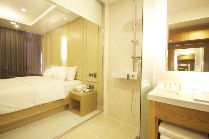 Imagen de la habitación del Hotel Time Square Hotel. Foto 13