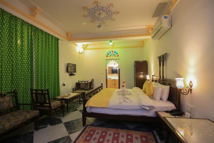 Imagen de la habitación del Hotel Times Fateh Vilas & Resort. Foto 17