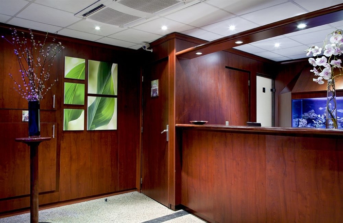 Imagen de los interiores del Hotel Timhotel Paris Gare De L'est. Foto 11