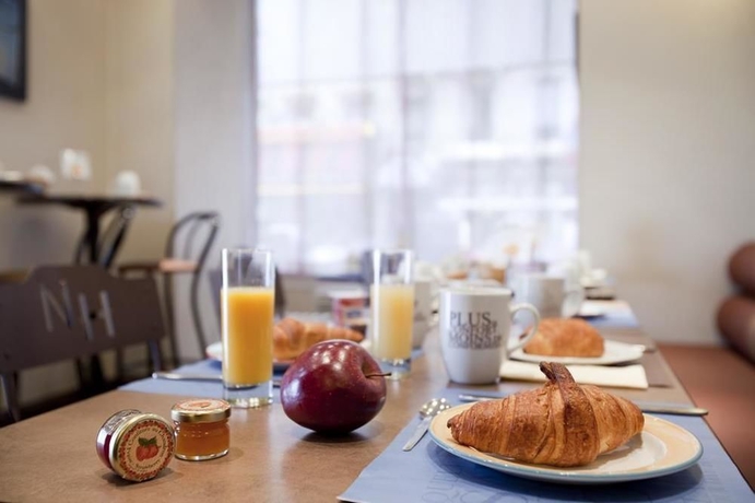 Imagen del bar/restaurante del Hotel Timhotel Paris Gare Du Nord. Foto 4