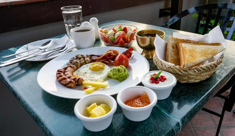 Imagen del bar/restaurante del Hotel Timila. Foto 2