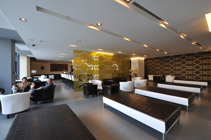 Imagen de los interiores del Hotel Timisoara. Foto 18