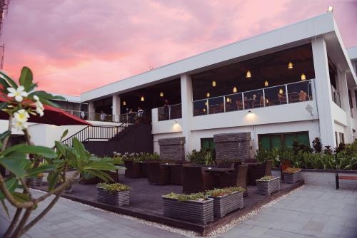 Imagen general del Hotel Timor Plaza & Apartments. Foto 1